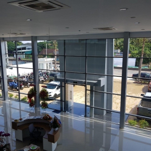 Showroom Auto - Tay Ninh Ford