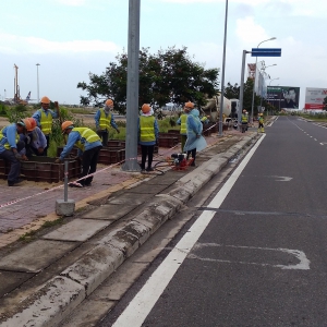 Hàng rào sân bay Quốc Tế Cam Ranh